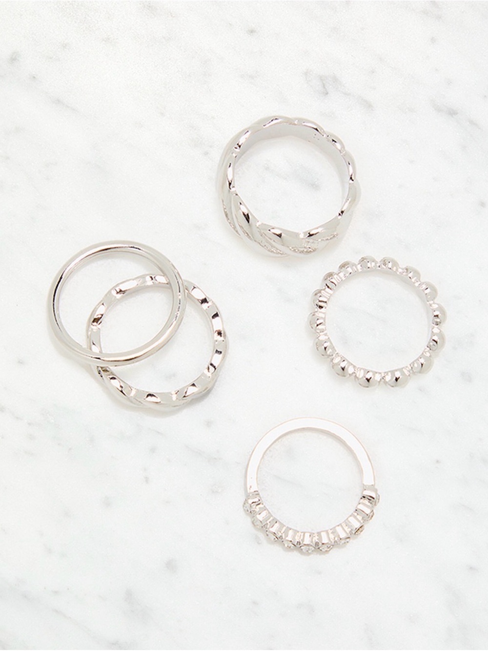 The 5 Pack Twisted Rings from LA Hearts size 6